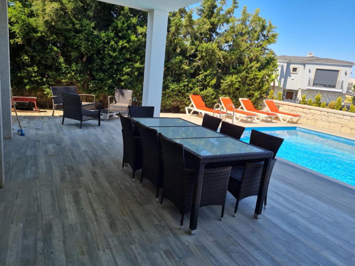 De-Lale Villa Cesme Exterior photo